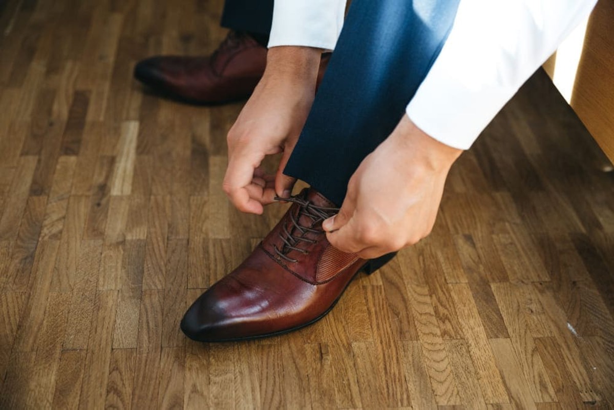 How to Pair Tan Color Shoes with Your Different Outfits