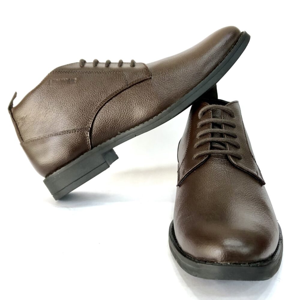 brown high ankle shoe