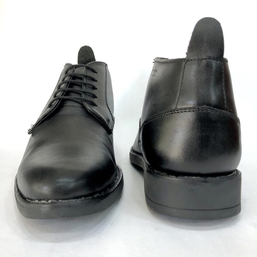 black chukka boot