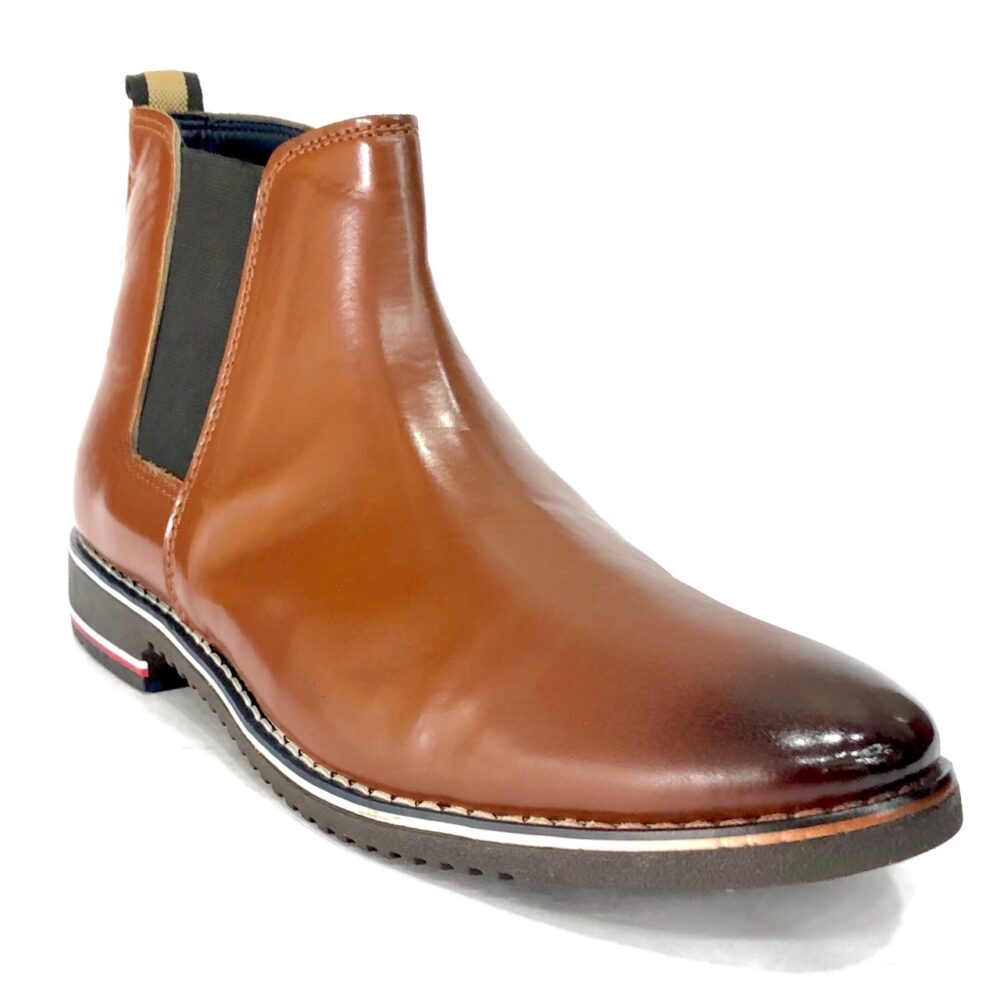 Tan chelsea chain boot