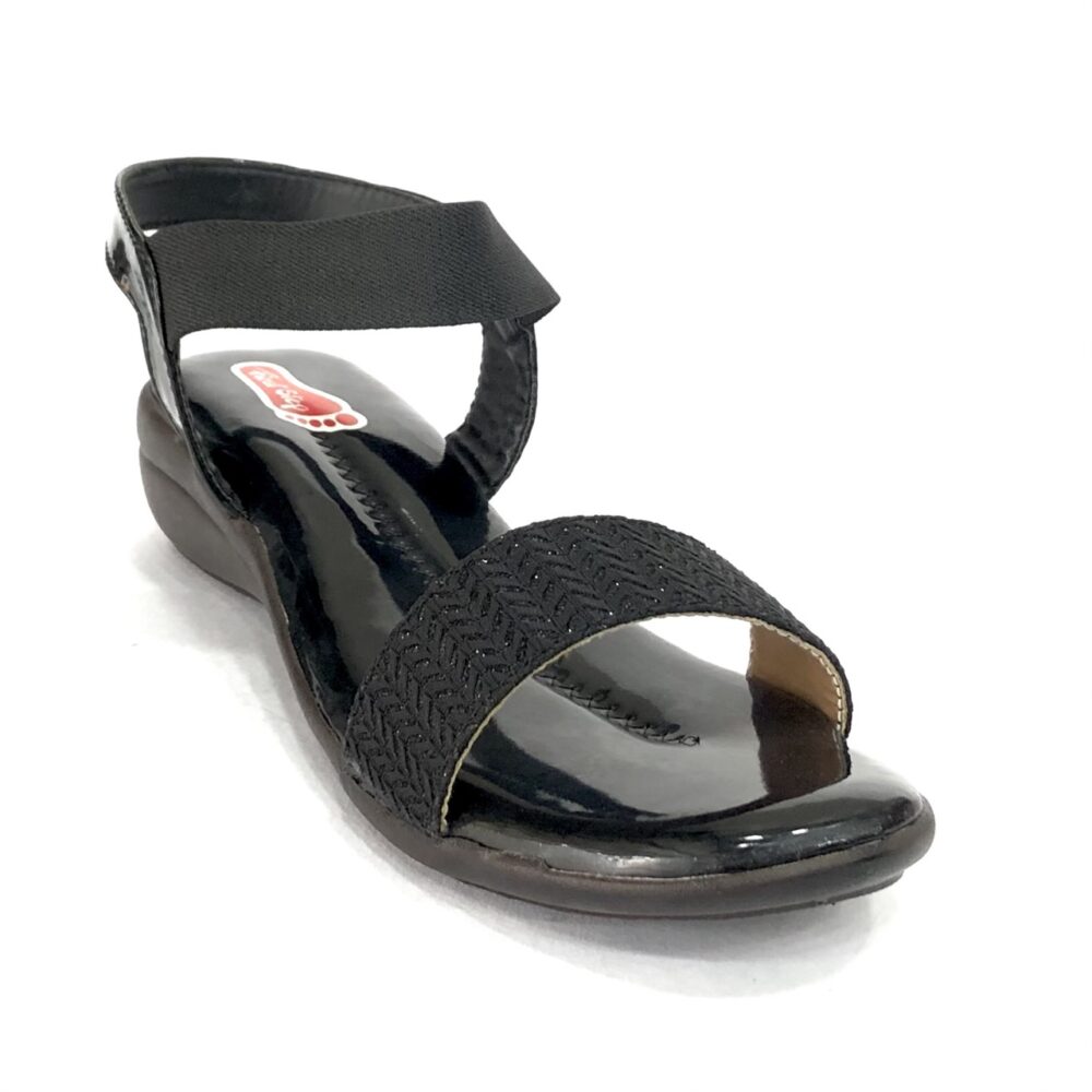 BLACK FLAT WOMEN SANDAL